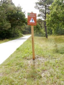 de oplossing' van Staatsbosbeheer tegen doodrijden - een zinloos bord